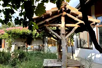 Къща в Шумен, с. Ивански