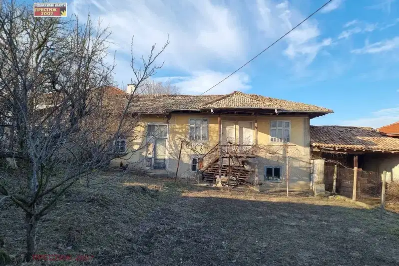 House in Oblast Shumen, Ivanski