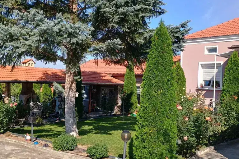 House in Oblast Shumen, Kylnovo