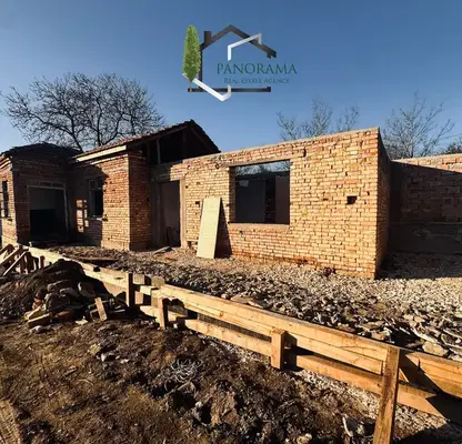Photo 2 — House in Oblast Shumen, Kyulevcha
