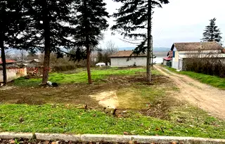 Къща в Шумен, с. Ловец