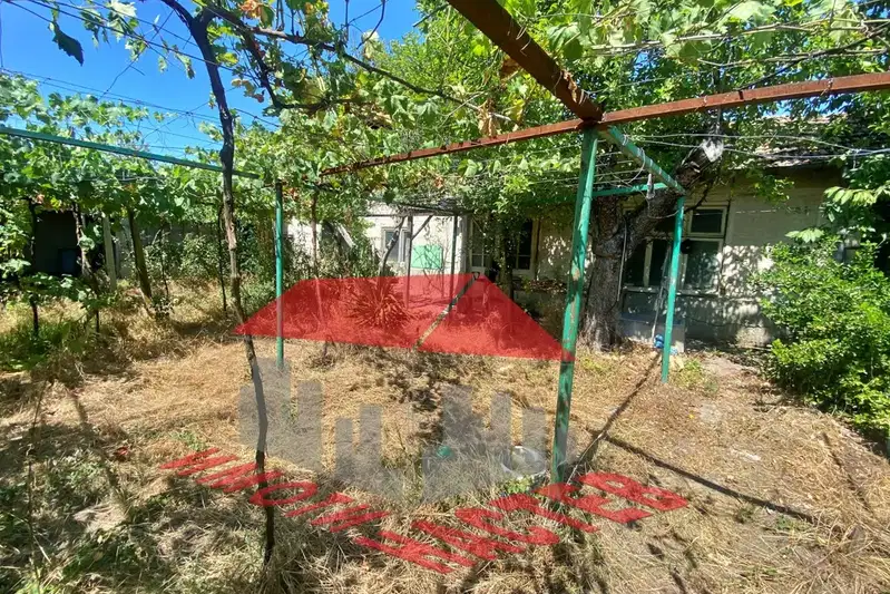 Къща в Шумен, с. Мараш