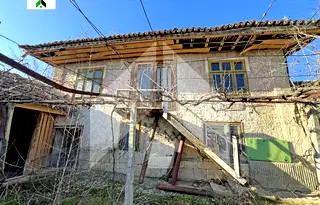 Къща в Шумен, с. Мараш