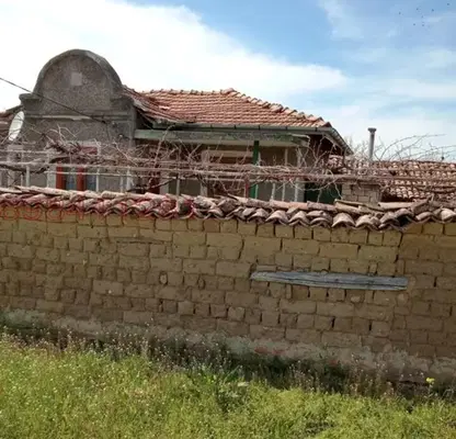 Photo 4 — House with 2 rooms in Novo Yankovo village, Shumen region, with yard