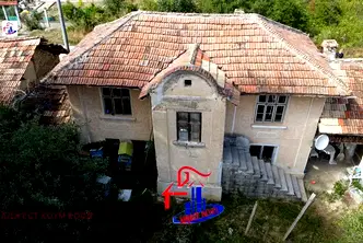 Къща в Шумен, с. Суха река