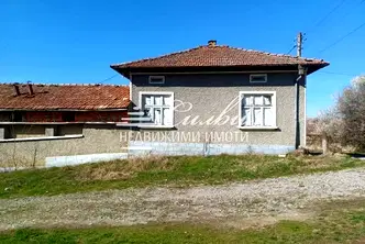 Къща в Шумен, с. Веселиново