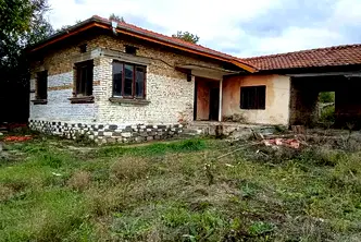 Къща в Шумен, с. Веселиново