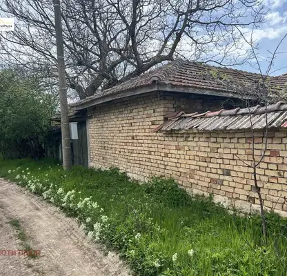 Снимка 3 — Къща в Шумен, с. Висока поляна