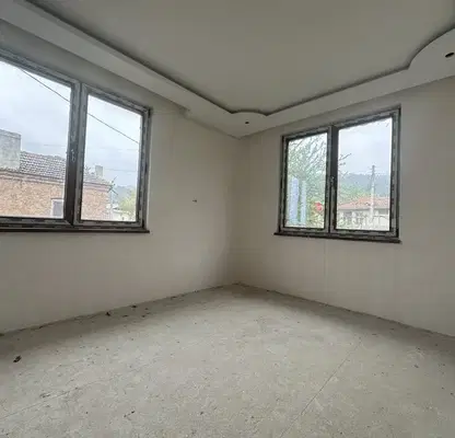 Photo 4 — House in Oblast Shumen, Yankovo