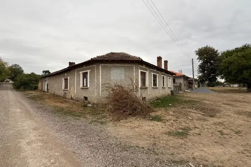 House in Oblast Shumen, Zlatar
