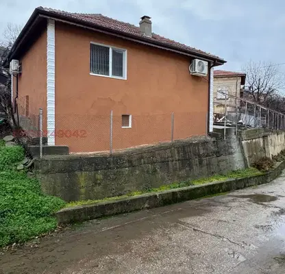 Снимка 5 — Къща в Силистра, Тутракан