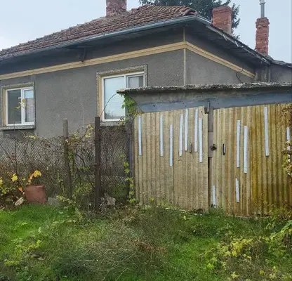 Снимка 2 — Къща в Силистра, Тутракан