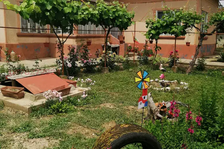 5-room house in Kainardzha village, Silistra region, with large yard