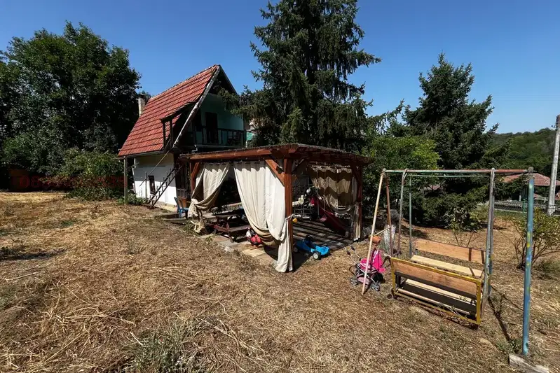Къща в Силистра, с. Ветрен