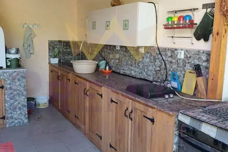 Къща в Сливен, Твърдица