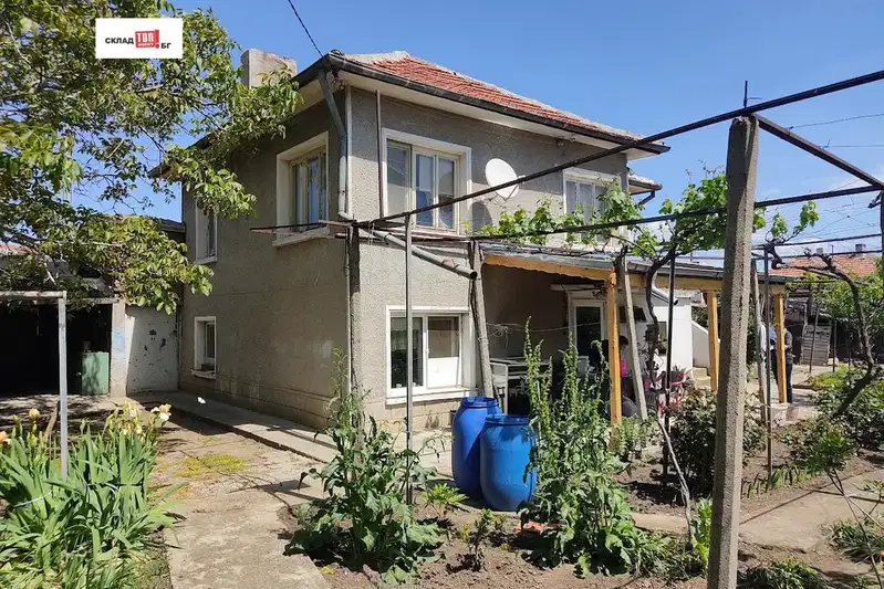 Къща в Сливен, с. Съдиево