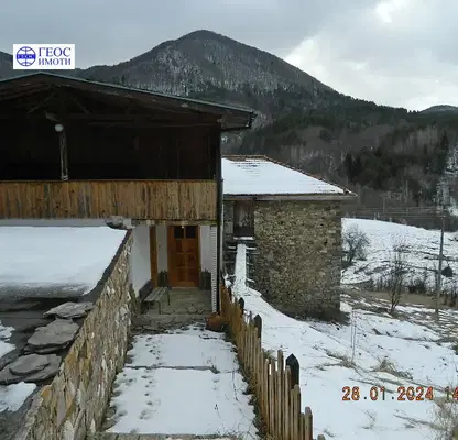Photo 3 — House in Oblast Smolyan, Arda