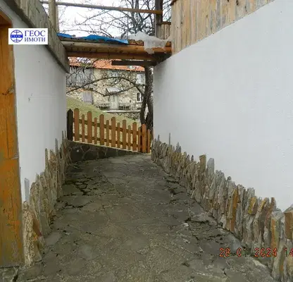 Photo 4 — House in Oblast Smolyan, Arda