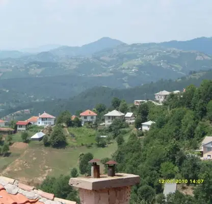 Photo 2 — Detached house with garage in the village of Dolen, Smolyan region