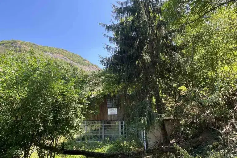 House in Oblast Smolyan, Hvoina