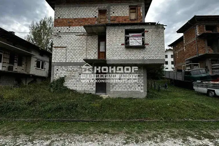 House in Oblast Smolyan, Hvoina