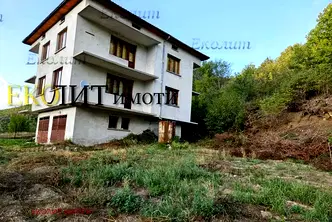 Къща в Смолян, с. Михалково