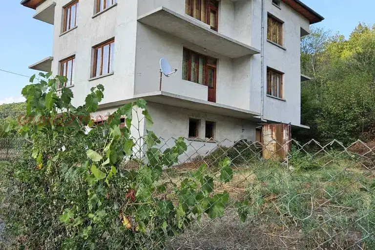 Къща в Смолян, с. Михалково
