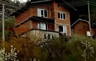 Къща в Смолян, с. Момчиловци