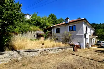 Къща в Смолян, с. Оряховец