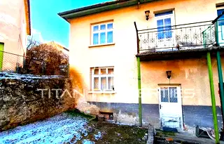 Къща в Смолян, с. Павелско