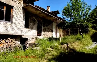 Къща в Смолян, с. Стърница