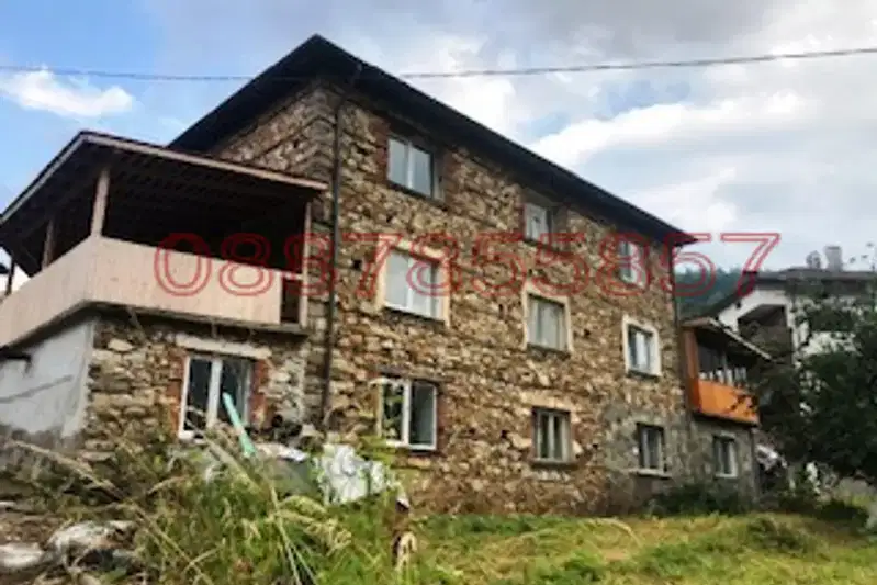House in Oblast Smolyan, Zabyrdo