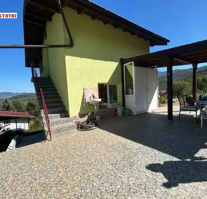 Photo 4 — House in област София, Ботев