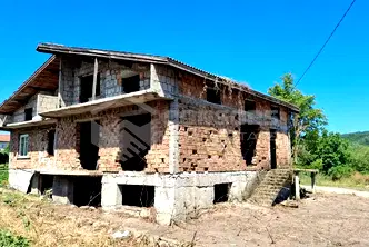 Къща в София, Долна баня