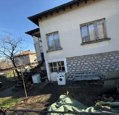 Photo 2 — House in област София, Dragoman