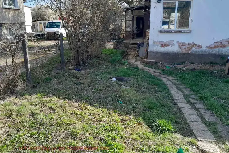 House in област София, Godech