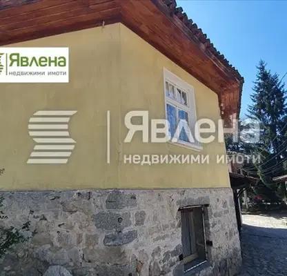 Снимка 3 — Къща в София, Копривщица