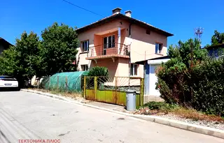 Къща в София, Костинброд