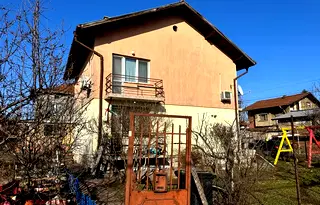 Къща в София, Костинброд