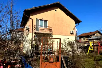 Къща в София, Костинброд