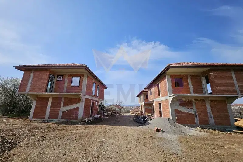 House in област София, Kostinbrod