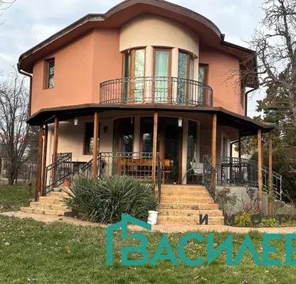 Photo 2 — House in област София, Kostinbrod