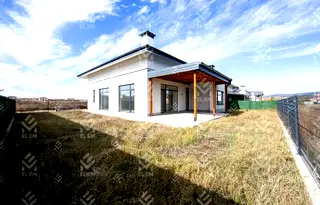 Къща в София, Костинброд