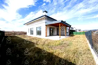 Къща в София, Костинброд