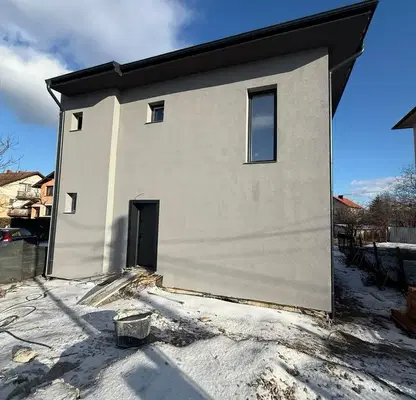 Photo 2 — House in област София, Kostinbrod
