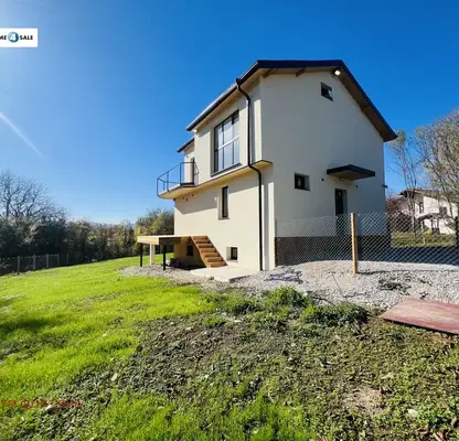 Photo 5 — House in област София, Pravec