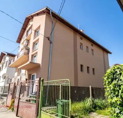 Photo 2 — House in област София, Samokov