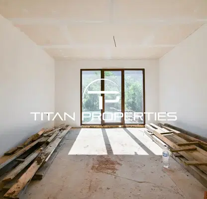 Photo 3 — House in област София, Svoge