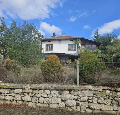 Photo 4 — House in област София, Cacarovci