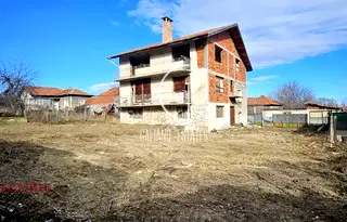 Къща в София, с. Доспей